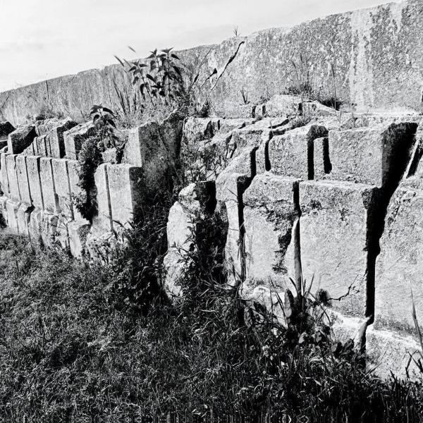 Segni sulle rocce - Irene Di Mascio